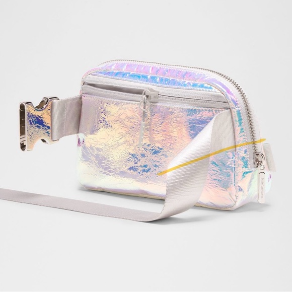 LULULEMON Everywhere Belt Bag 1L Iridescent NWT - Picture 6 of 7